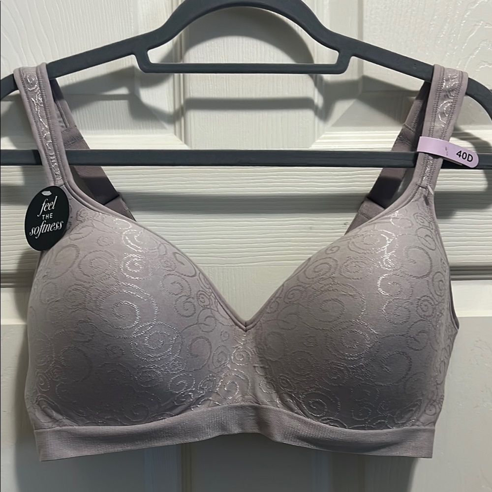 Bali Purple/Gray T-Shirt Bra with Molded Cups, Wire free